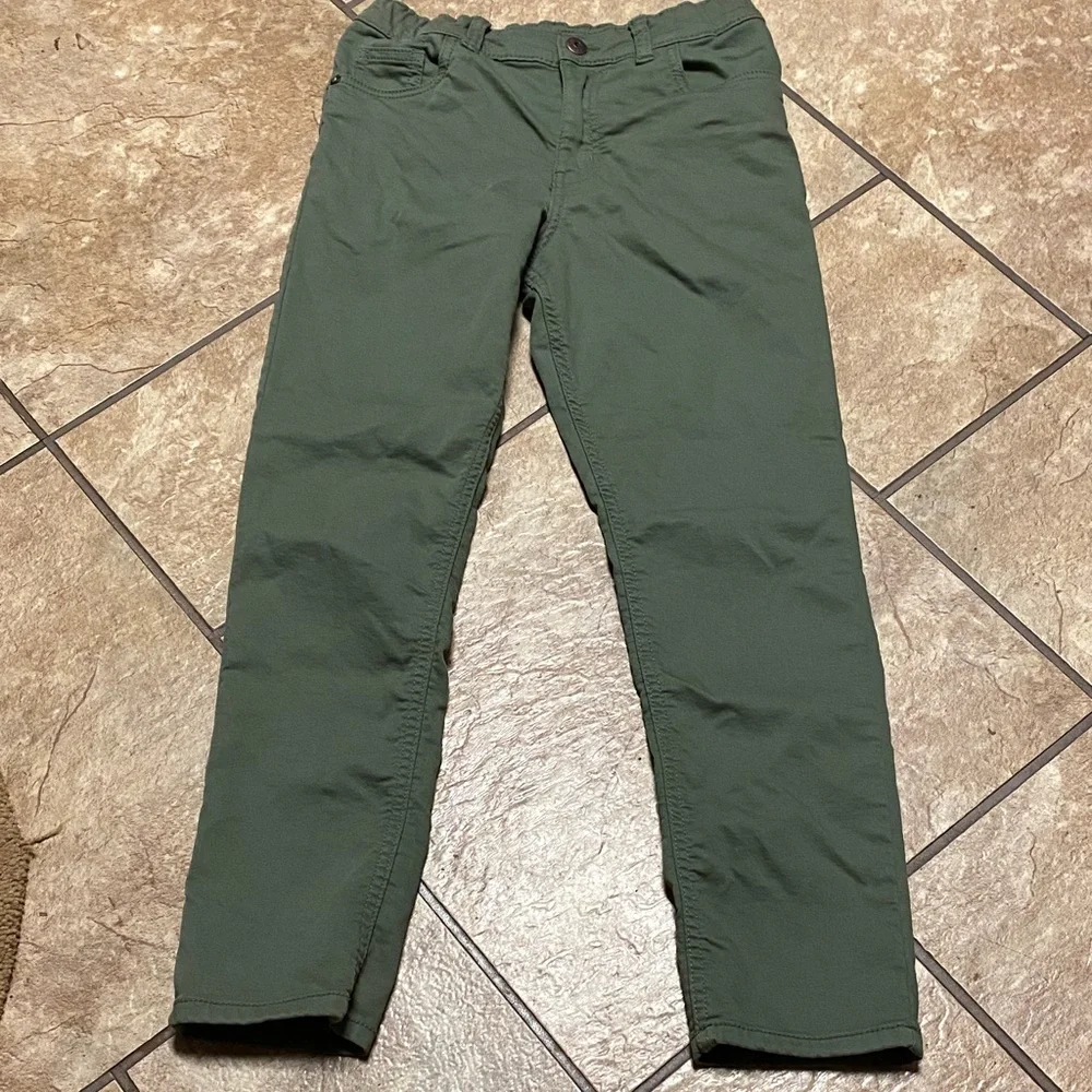 OshKosh B'gosh Kid’s Green Cotton Size 10 Jeans Back to School Fall